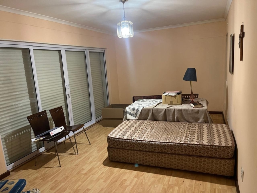 To Let 4 Bedroom Property for Rent in Big Bay Western Cape